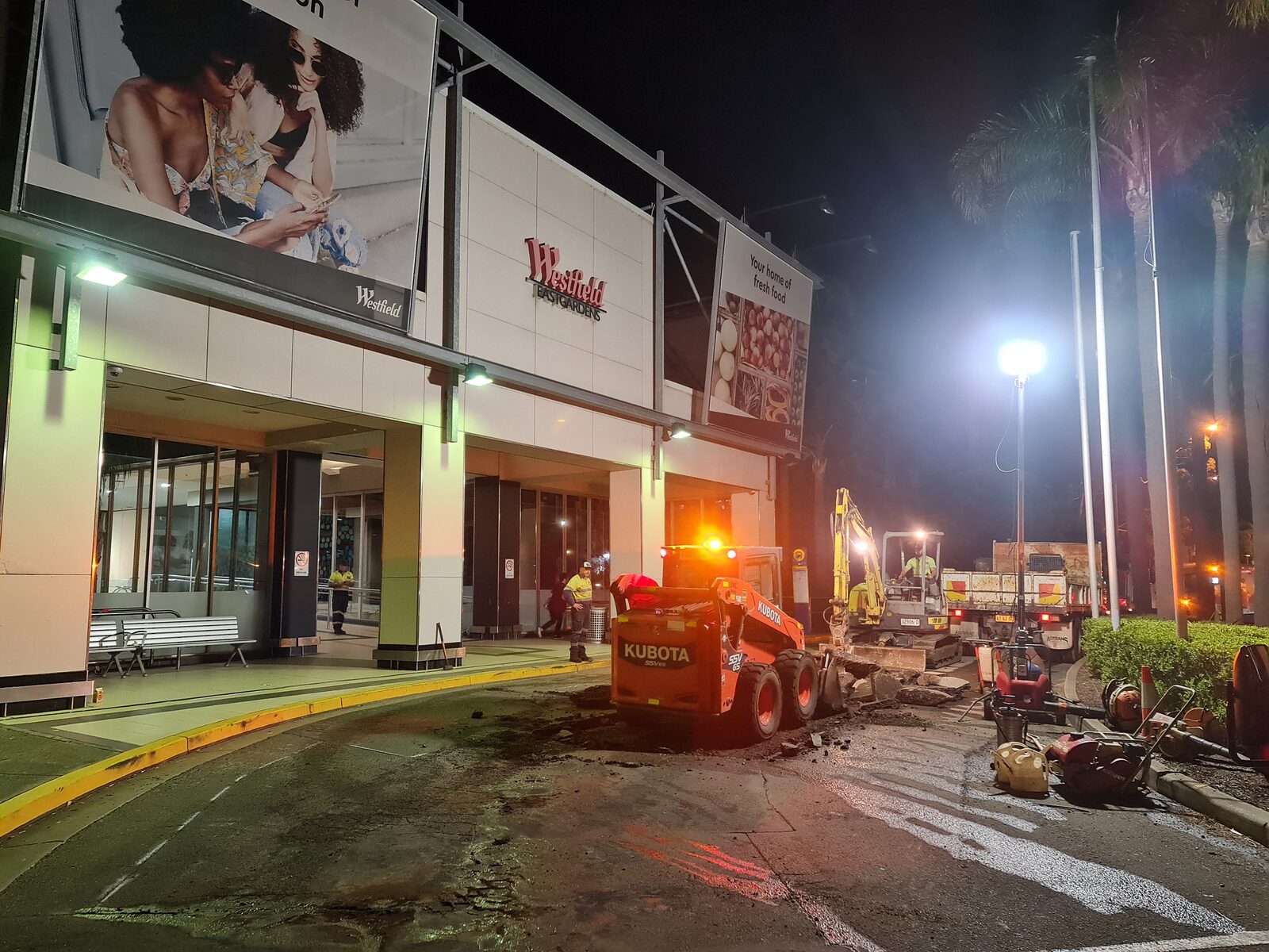Road Surgeons crew laying asphalt on a Sydney site